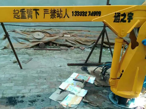 通之宇ty-1隨車吊自制小型吊運機定制汽車吊廠家