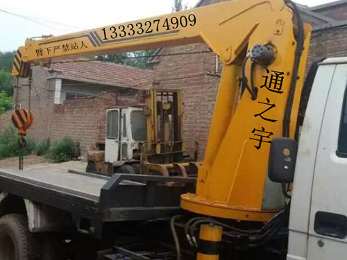 <b>隨車吊定制吊運機異型小吊車小吊機汽車吊</b>